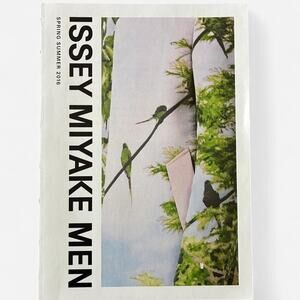 Issey Miyake Men Spring/Summer 2016 catalog  lookbook